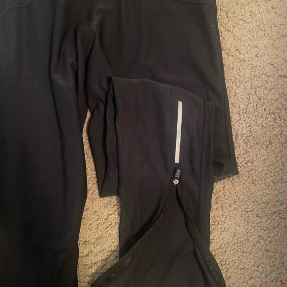 Nike Dri-fit running leggings. - Picture 2 of 4